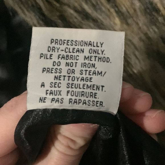 Vintage Vegan Fur Coat - Picture 5 of 15